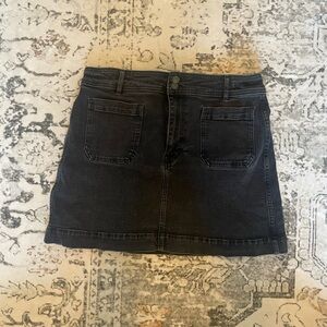 Classic Black Madewell Denim Skirt w Pockets